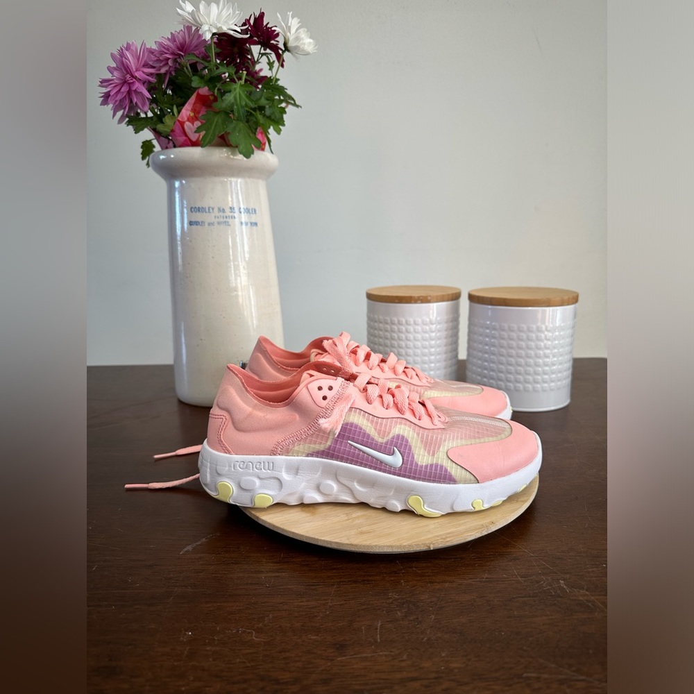 Nike Renew Lucent Women's‎ size 7 [read description]